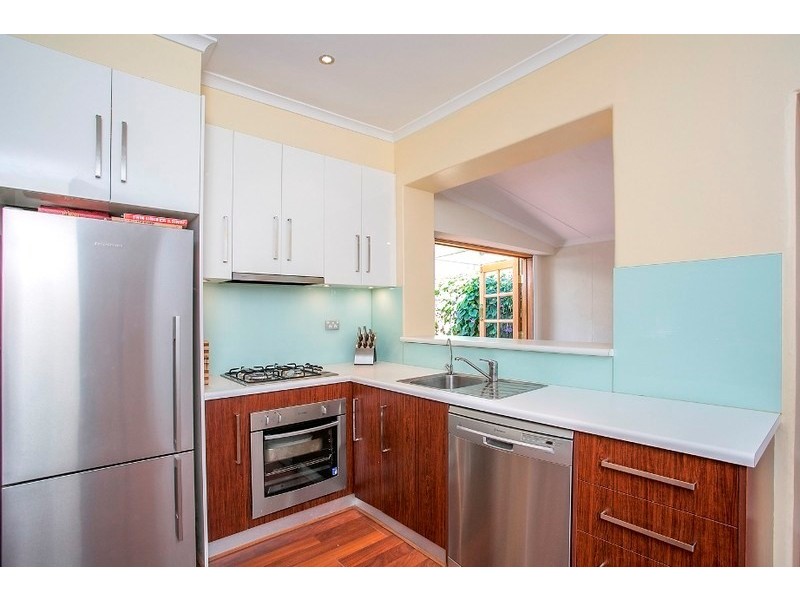 4/18 Gurrs Road, Kensington Park SA 5068