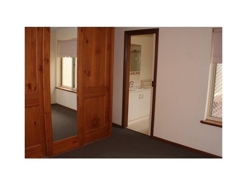 2/68 Meakin Terrace, Seaton SA 5023