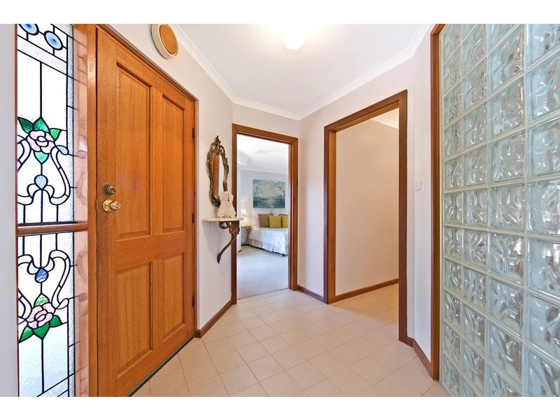 5 Faldo Close, Fairview Park SA 5126