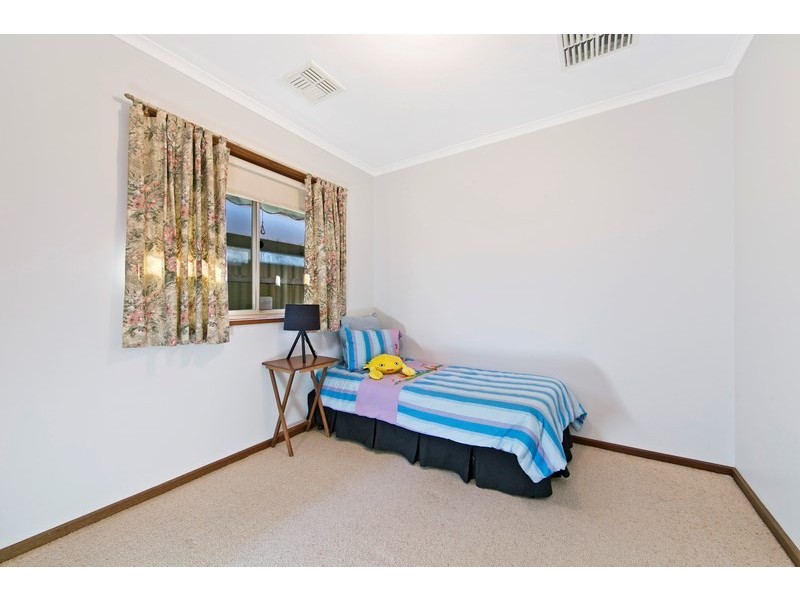 5 Faldo Close, Fairview Park SA 5126