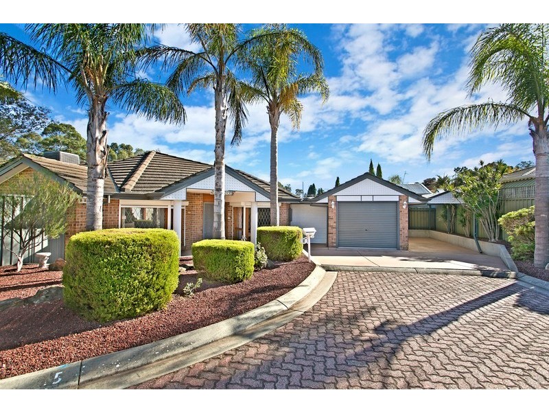 5 Faldo Close, Fairview Park SA 5126