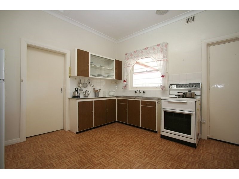8 Salop Street, Beulah Park SA 5067