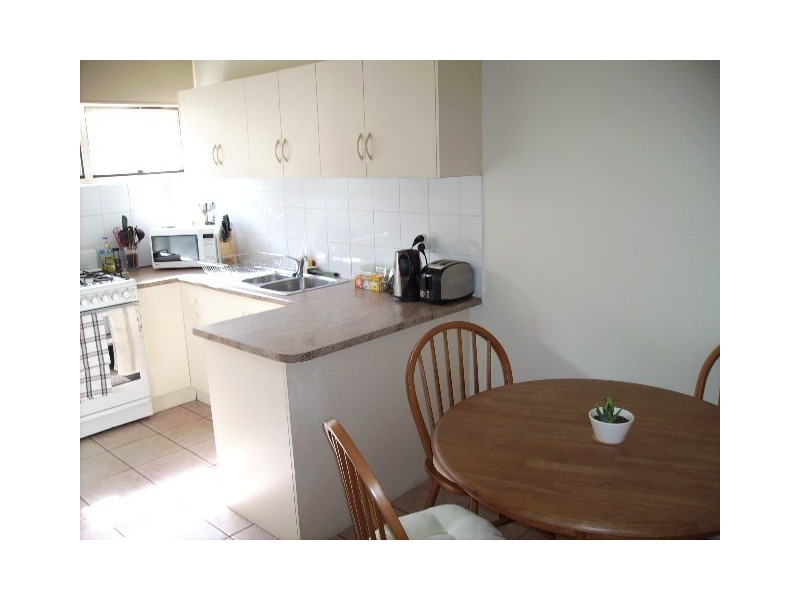 2/4 Fosters Road, Greenacres SA 5086