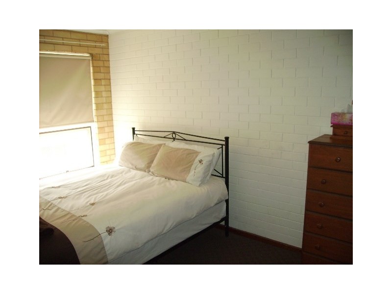 2/4 Fosters Road, Greenacres SA 5086