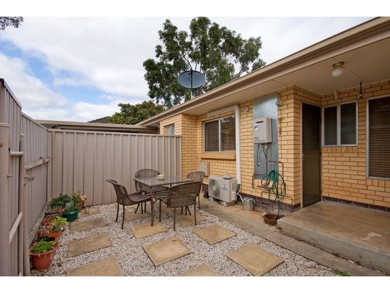 2/110 Ashbrook Avenue, Trinity Gardens SA 5068