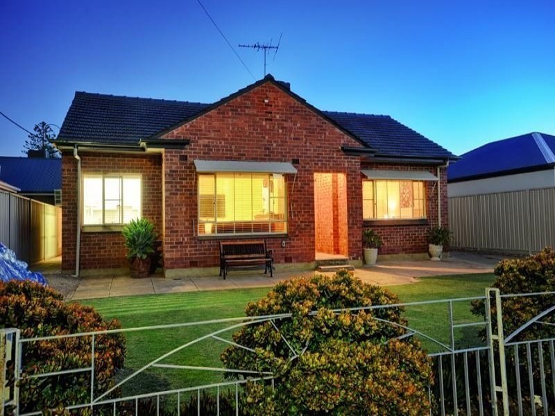 16 Dudley Street, North Plympton SA 5037