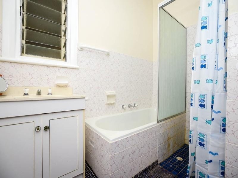 16 Dudley Street, North Plympton SA 5037