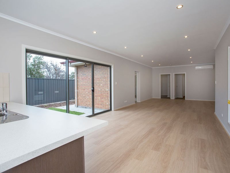 3/3 Russell Avenue, Seacombe Gardens SA 5047