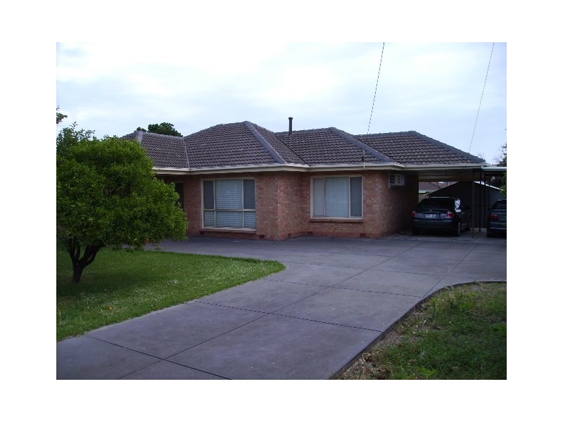 2 Quinn Avenue, Rostrevor SA 5073