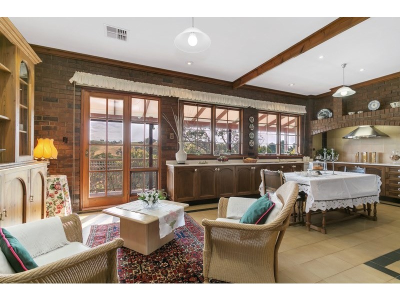 620b Springs Road, Mount Barker Springs SA 5251