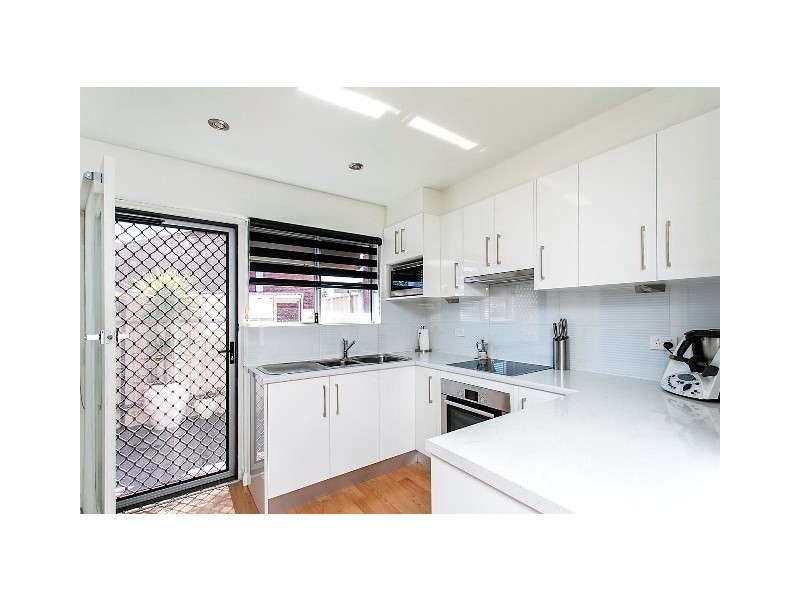 2/316 Seaview Road, Henley Beach SA 5022