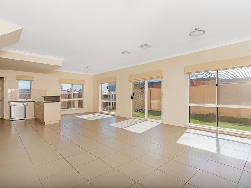 1A Milton Avenue, Tranmere SA 5073