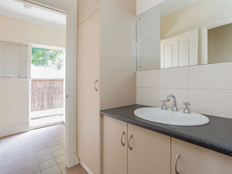 1A Milton Avenue, Tranmere SA 5073