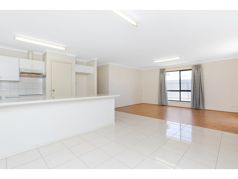 2 Pell Road, Enfield SA 5085