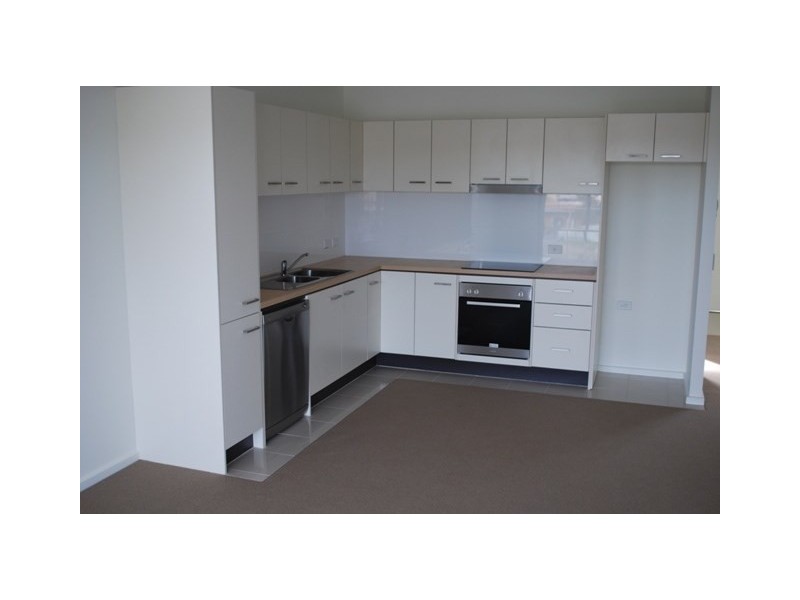 40/10-16 Light Common, Mawson Lakes SA 5095