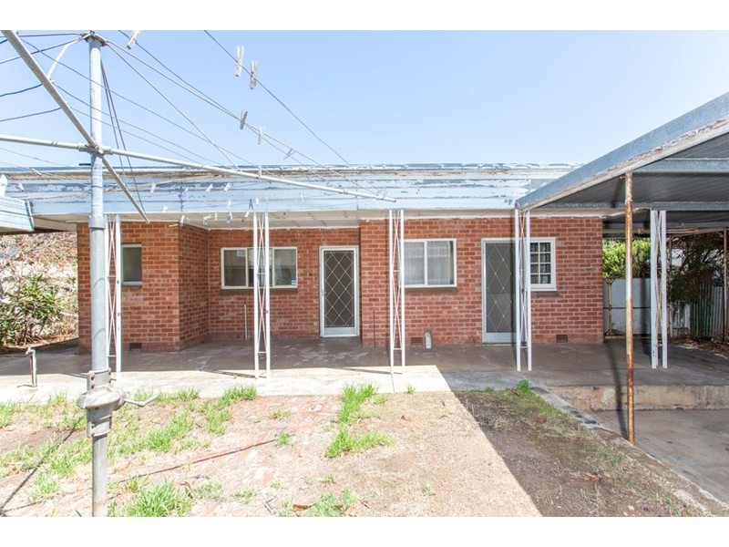5 Chapel Street, Campbelltown SA 5074
