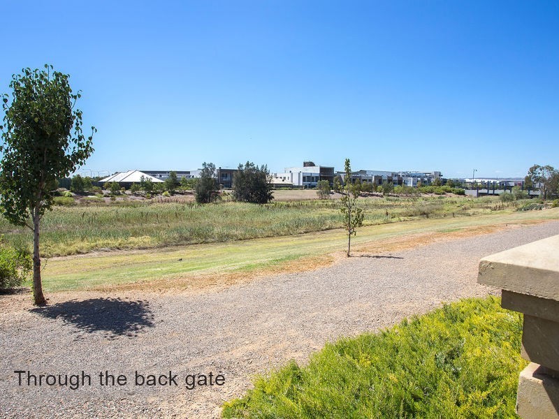 38 Mackenzie Court, Mawson Lakes SA 5095