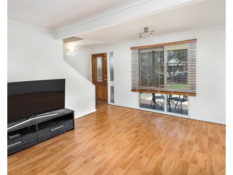 26 Lanark Avenue, Mitchell Park SA 5043