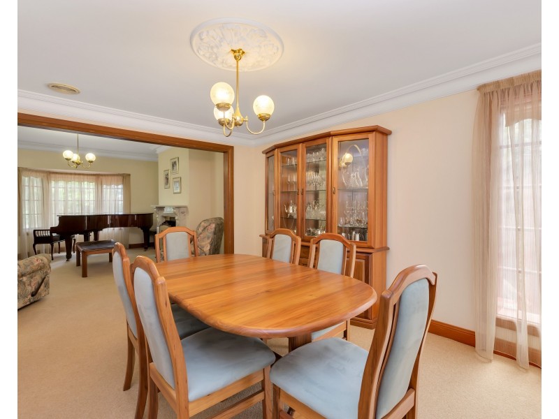 15 Banksia Crescent, Athelstone SA 5076