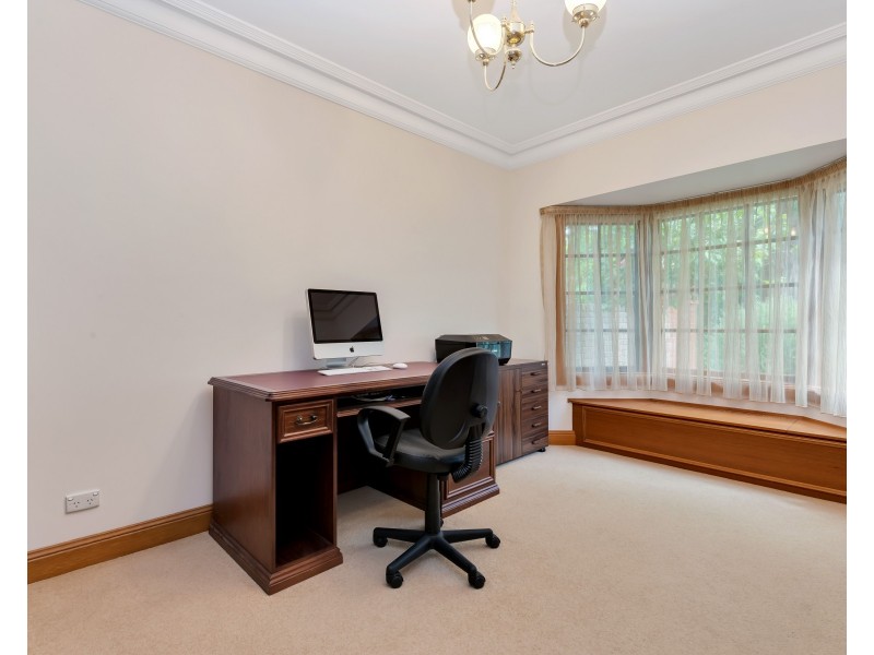 15 Banksia Crescent, Athelstone SA 5076