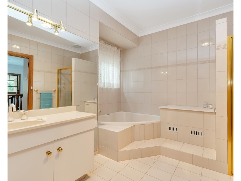 15 Banksia Crescent, Athelstone SA 5076