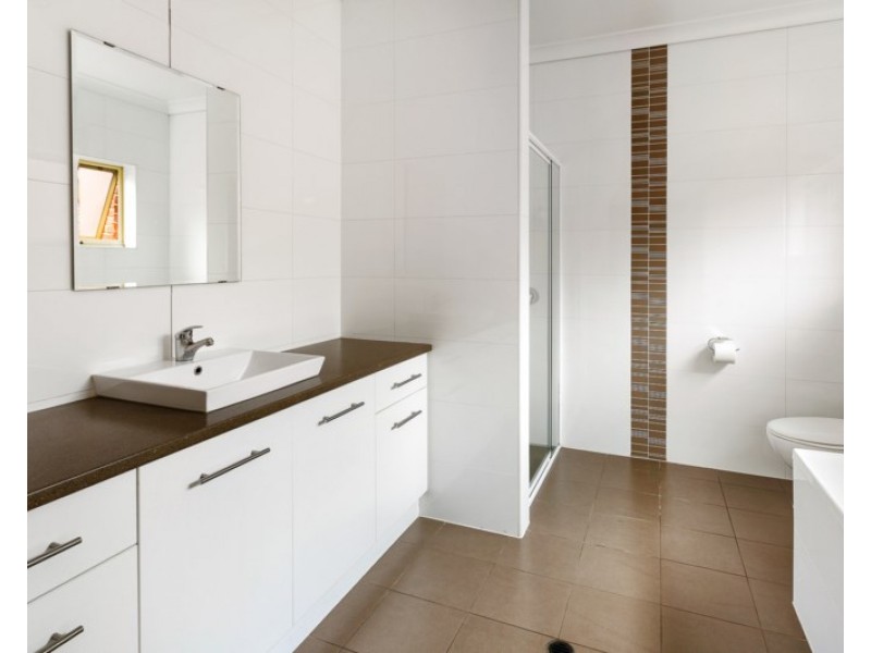 24a Farnham Terrace, Dernancourt SA 5075