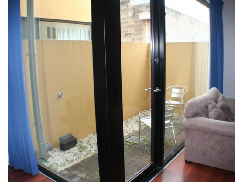 4 Frankis Close, Adelaide SA 5000