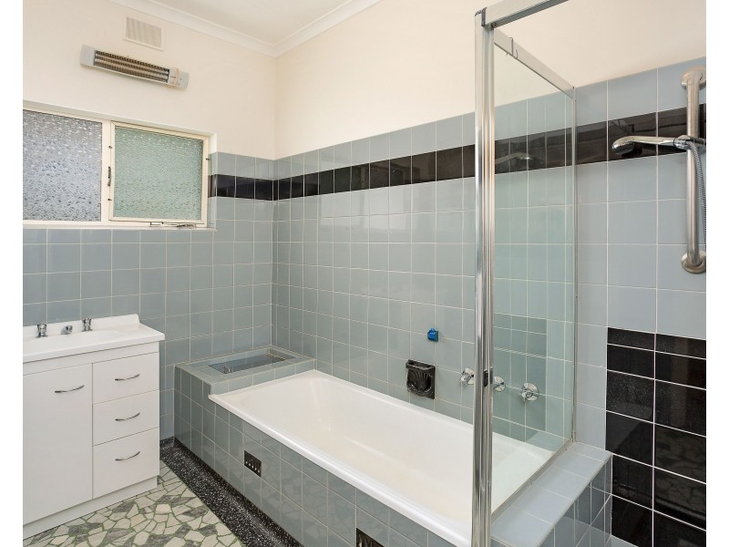 2 Buttery Avenue, Rostrevor SA 5073