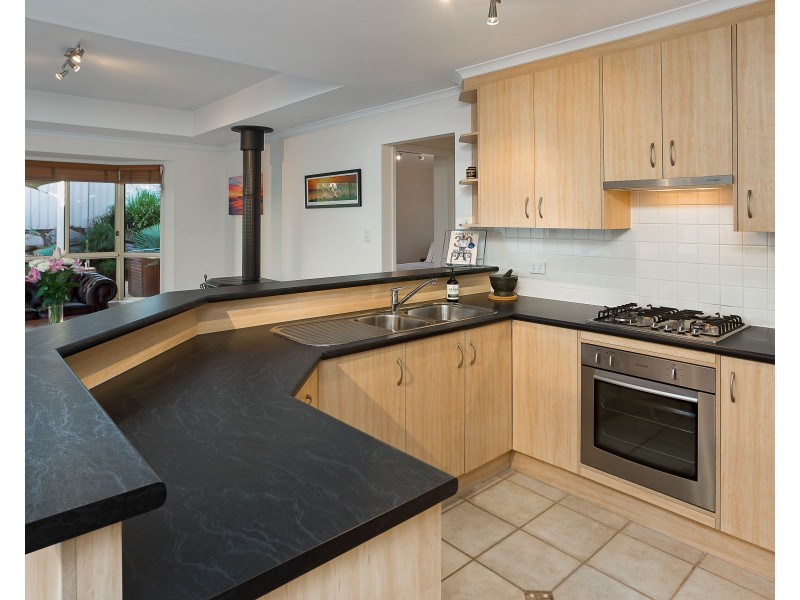 15 Caronia Cove, Sellicks Beach SA 5174