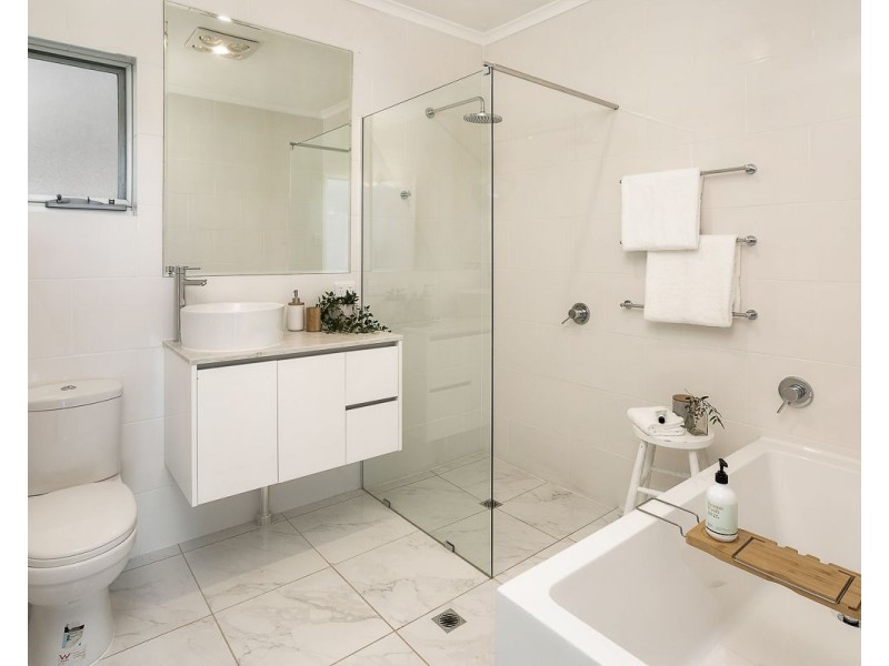 24 Hancock Avenue, Campbelltown SA 5074