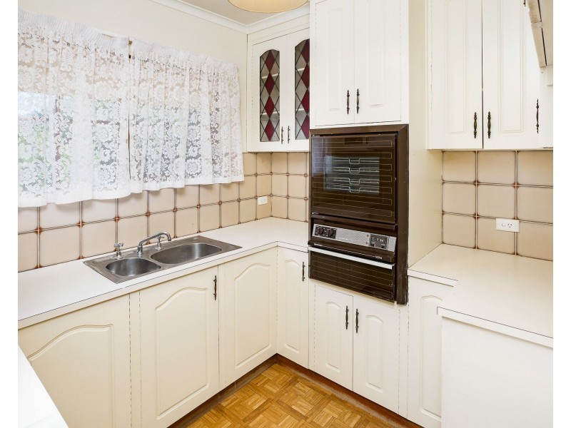 1/2 Lomond Avenue, Kensington Park SA 5068