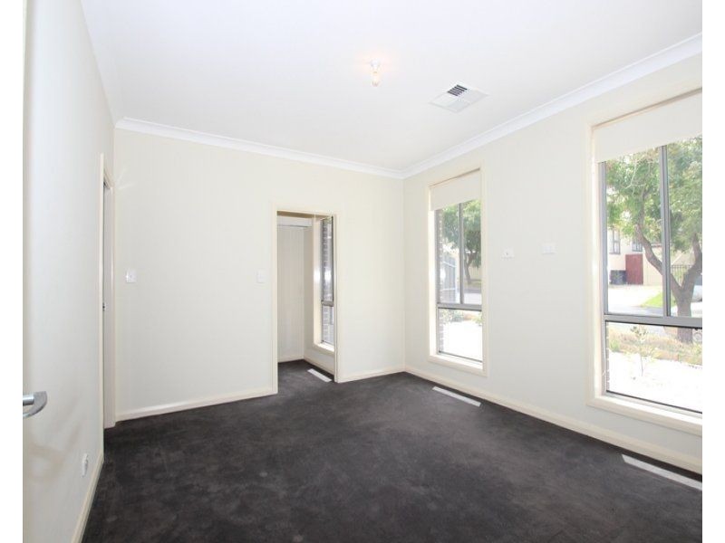 16 Richard Street, Modbury SA 5092