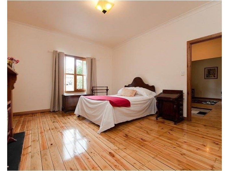 84 Shakespeare Avenue, Magill SA 5072