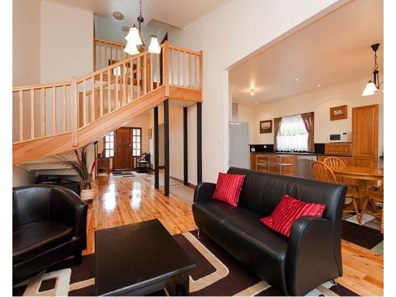 84 Shakespeare Avenue, Magill SA 5072