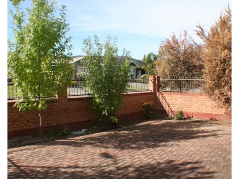 1/8 Polvere Avenue, Newton SA 5074