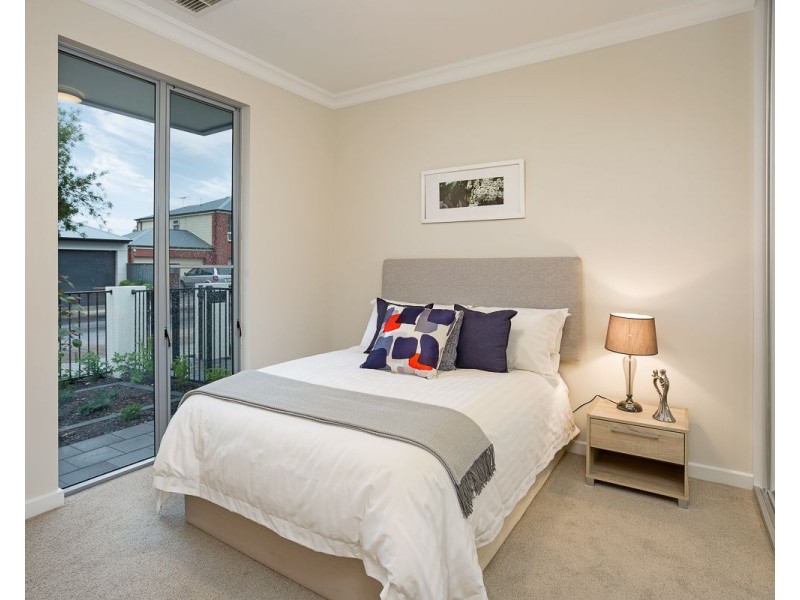 31 Rotorua Avenue, Park Holme SA 5043