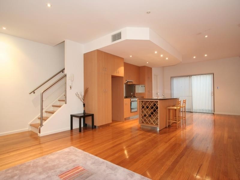 2/10 Sydenham Road, Norwood SA 5067