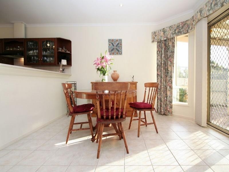 33 Gateway Drive, Salisbury Heights SA 5109