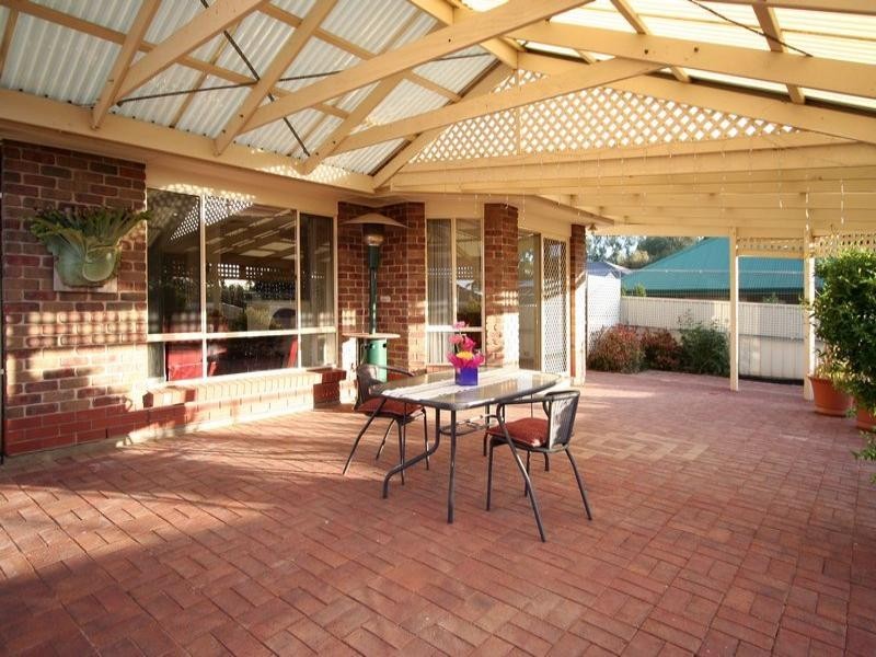 33 Gateway Drive, Salisbury Heights SA 5109