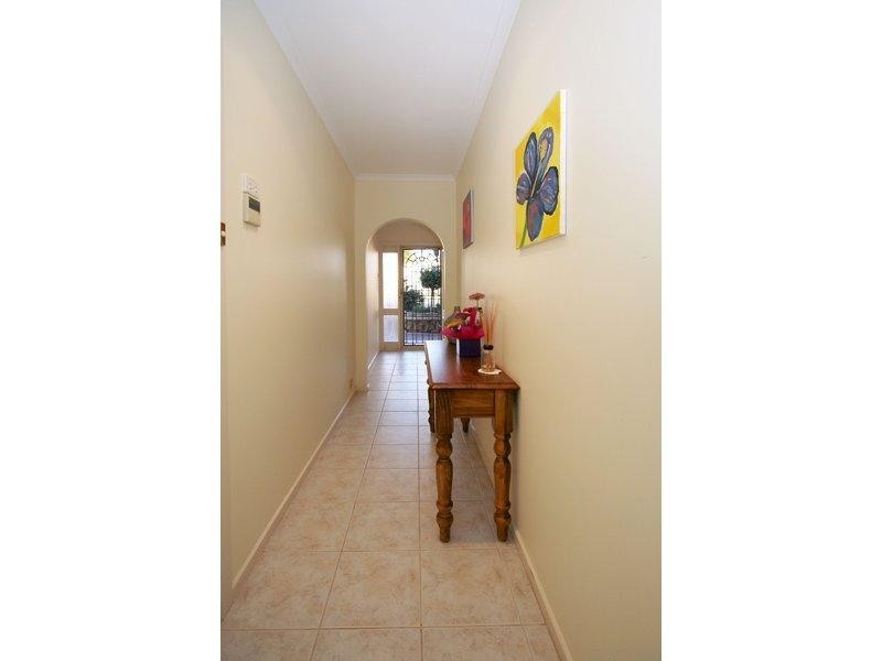 33 Gateway Drive, Salisbury Heights SA 5109