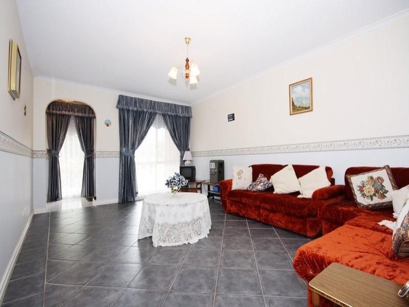 6 Burnley Grove, Mitchell Park SA 5043