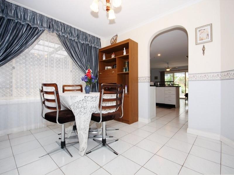 6 Burnley Grove, Mitchell Park SA 5043