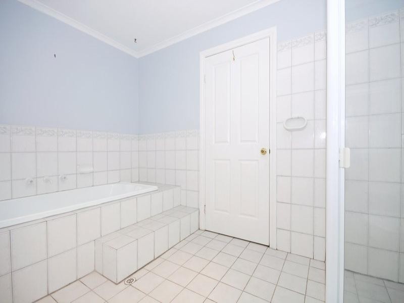 6 Burnley Grove, Mitchell Park SA 5043