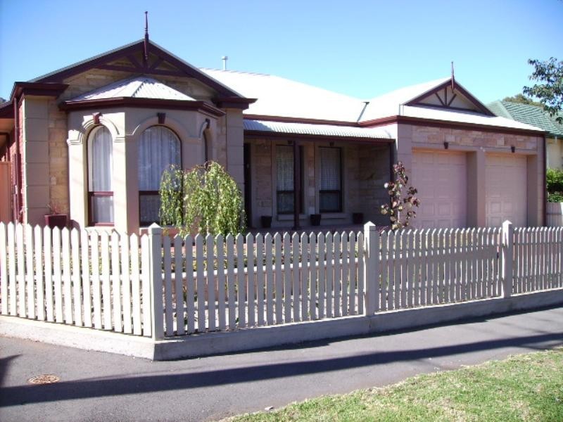 22 Giles Street, Magill SA 5072