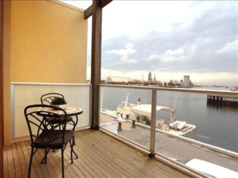 7 Warrawee Dock, Port Adelaide SA 5015