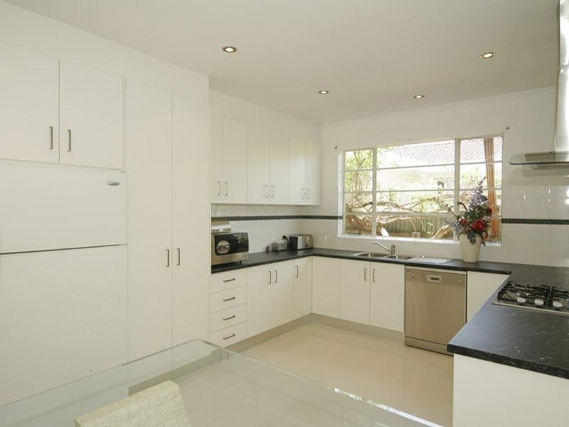 292 Military Road, Grange SA 5022