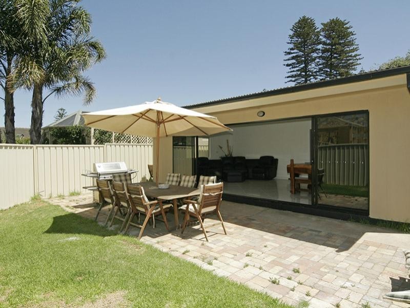 292 Military Road, Grange SA 5022