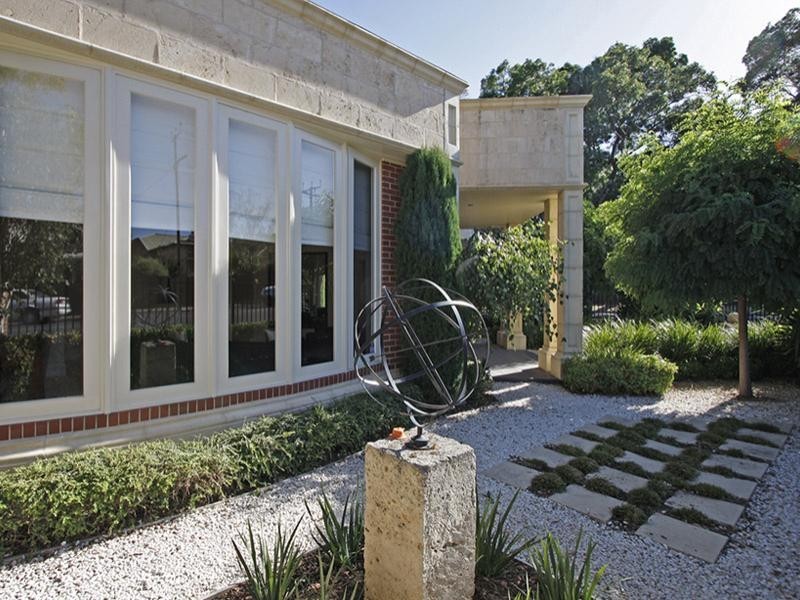 25 Ellesmere Street, Kensington Park SA 5068