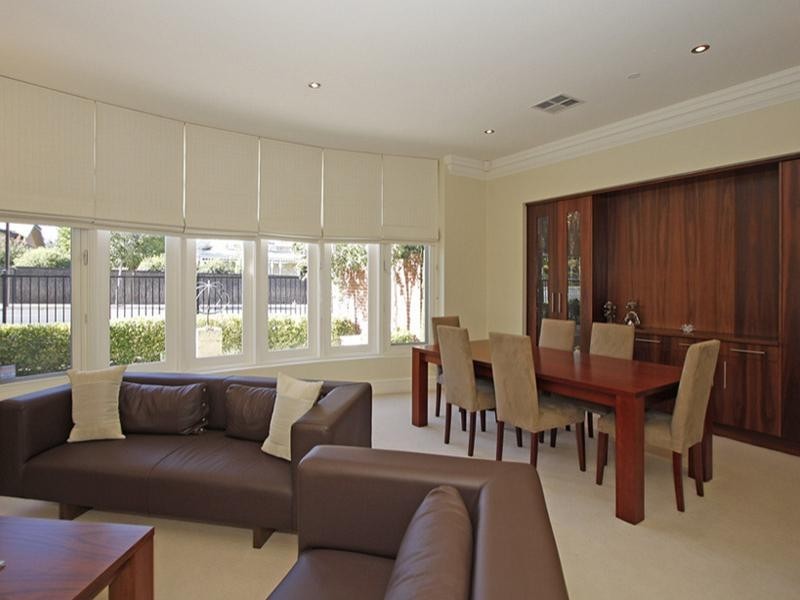 25 Ellesmere Street, Kensington Park SA 5068