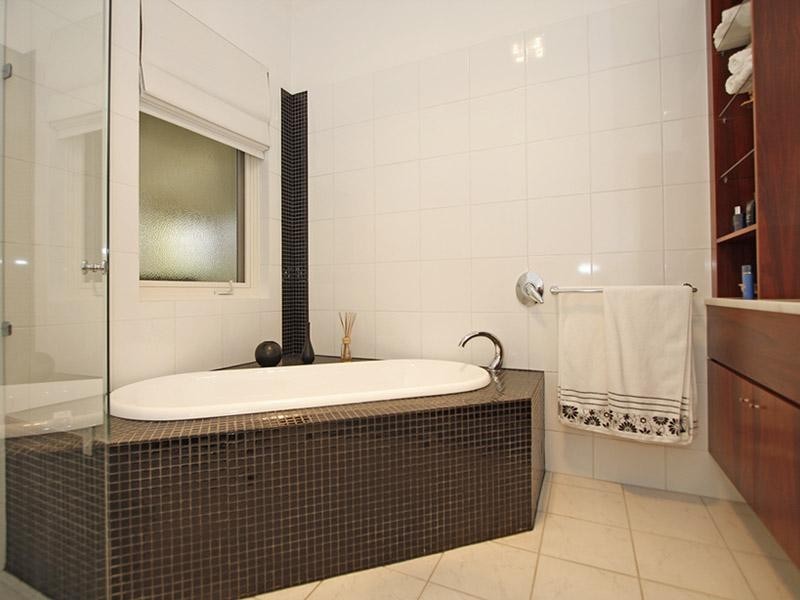 25 Ellesmere Street, Kensington Park SA 5068